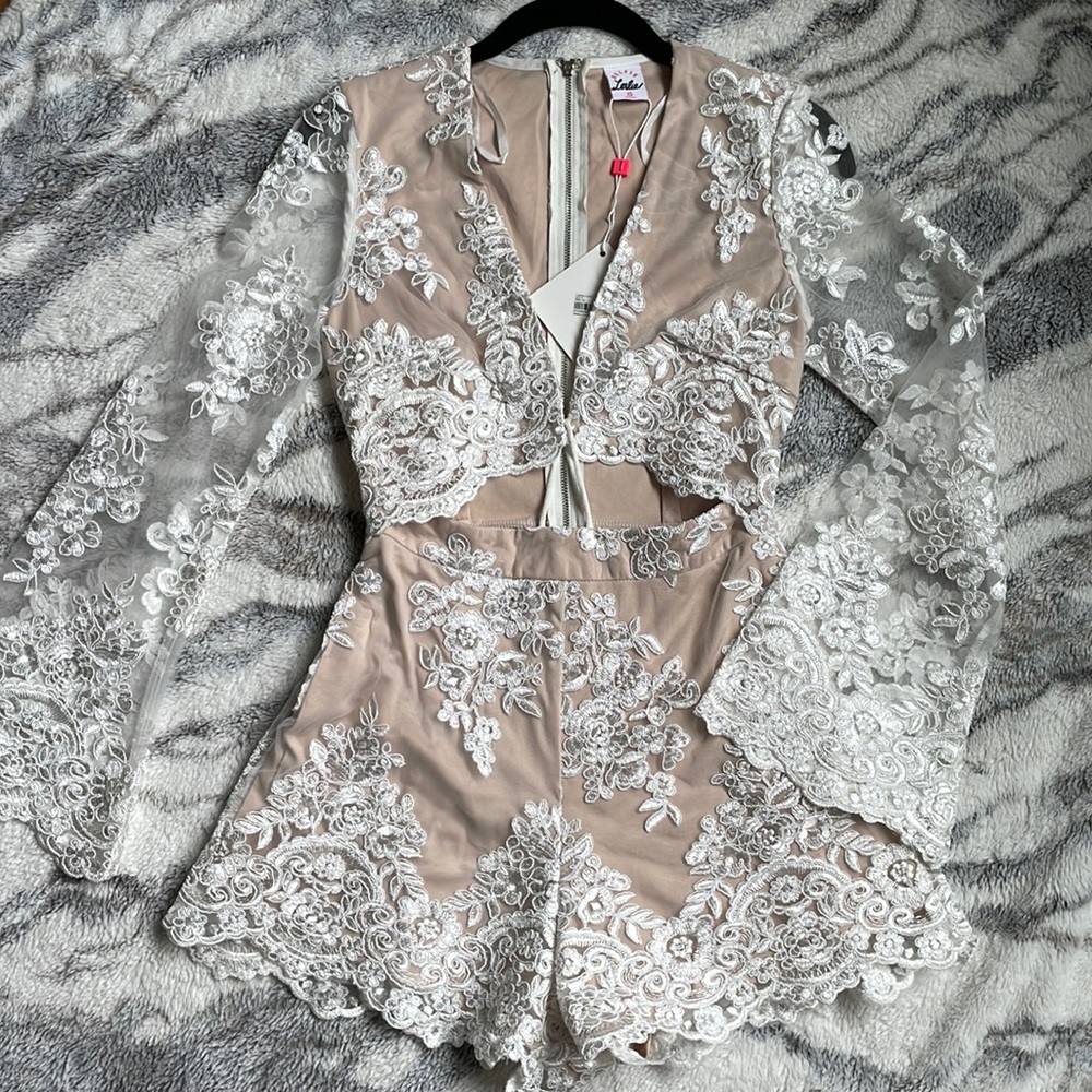 NWT Selfie Leslie: XS White Long sleeve jumpsuit